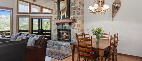 Condo, 2 habitaciones | Interior