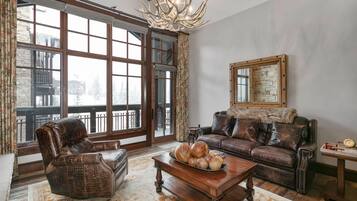 Kondominium, 2 kamar tidur | Area keluarga | Smart TV