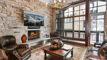 Kondominium, 2 kamar tidur | Area keluarga | Smart TV