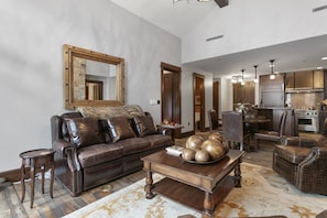 Condo, 2 Bedrooms | Living area