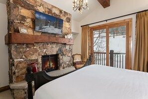 Appart'hôtel, 4 chambres | 4 chambres, fer et planche à repasser, Wi-Fi gratuit