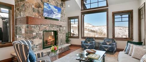 Appart'hôtel, 4 chambres | Coin séjour