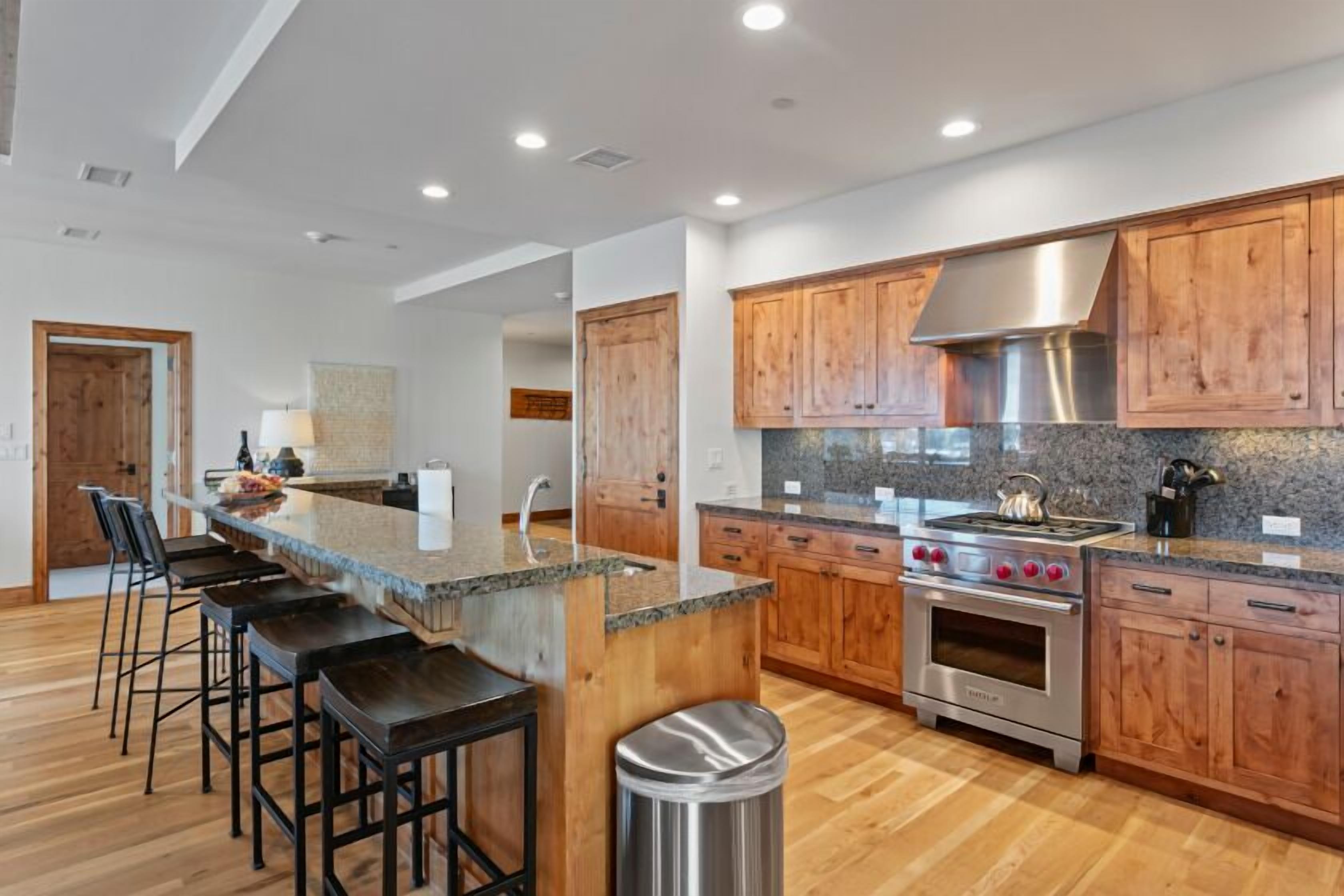 Leilighet, 3 soverom | Eget kjøkken | Kjøleskap, ovn, kaffetrakter/tekoker og brødrister