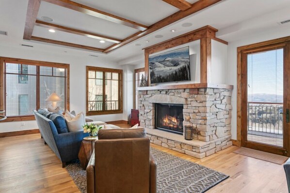 Condo, 3 Bedrooms | Living area | Smart TV - 305 - Three Bedroom Shooting Star 3 Condo (Park City)