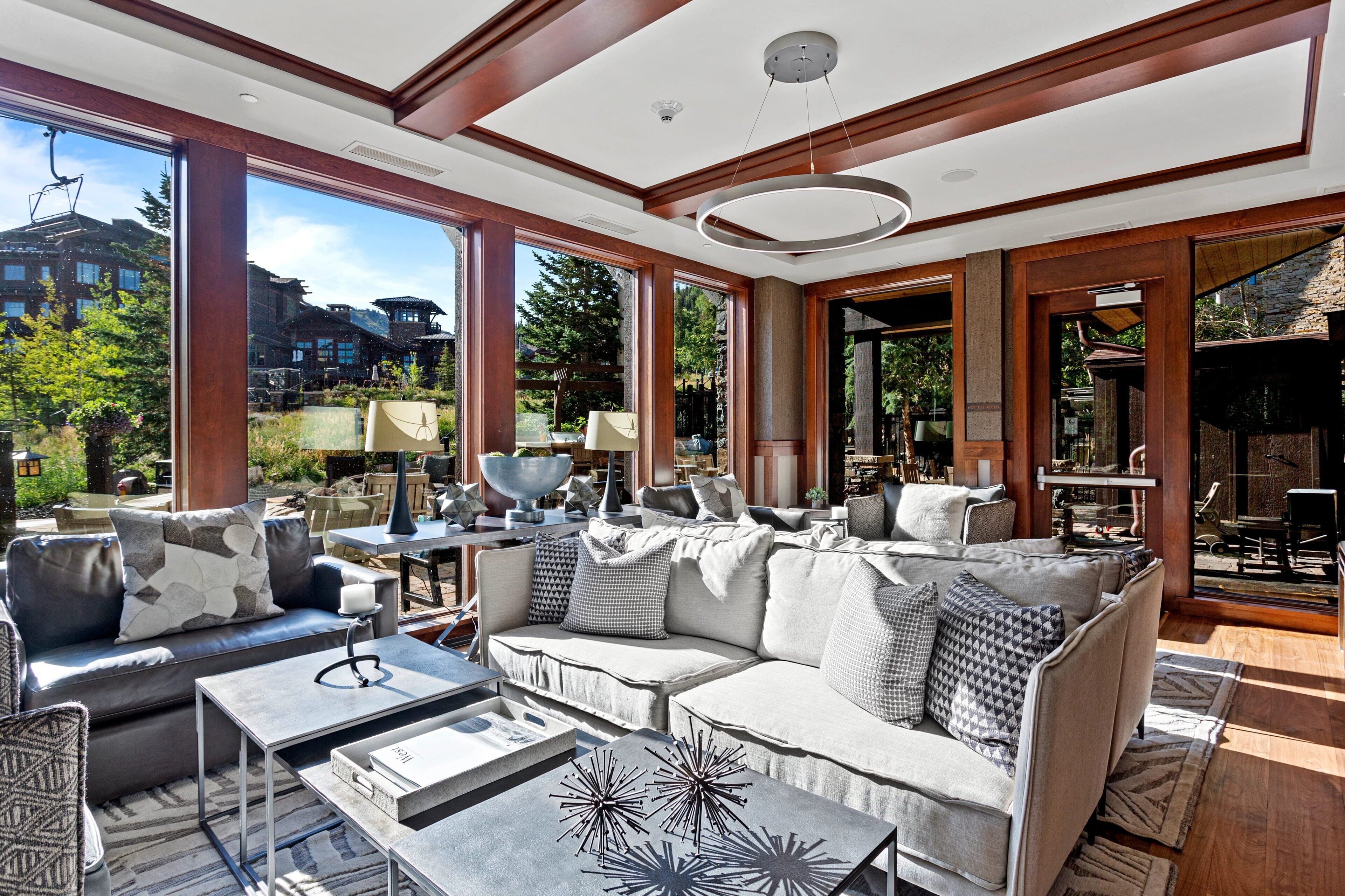 Condo, 3 Bedrooms | Living area | Smart TV