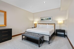 House, 5 Bedrooms | 5 bedrooms, laptop workspace, iron/ironing board, free WiFi
