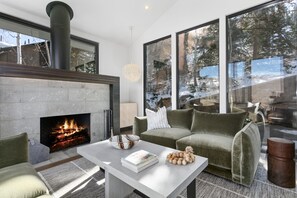 Maison, 4 chambres | Intérieur