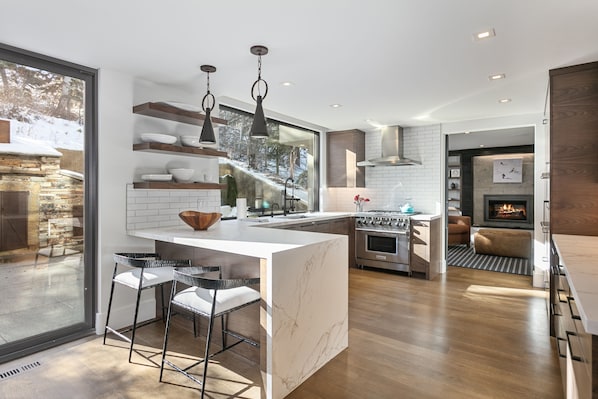 Ferienhaus, 4 Schlafzimmer | Eigene Küche | Kühlschrank, Ofen, Wasserkocher mit Kaffee-/Teezubehör, Toaster