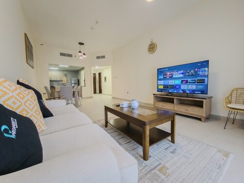 Harf505 Large 1BHK in Abu Dhabi near ADNEC