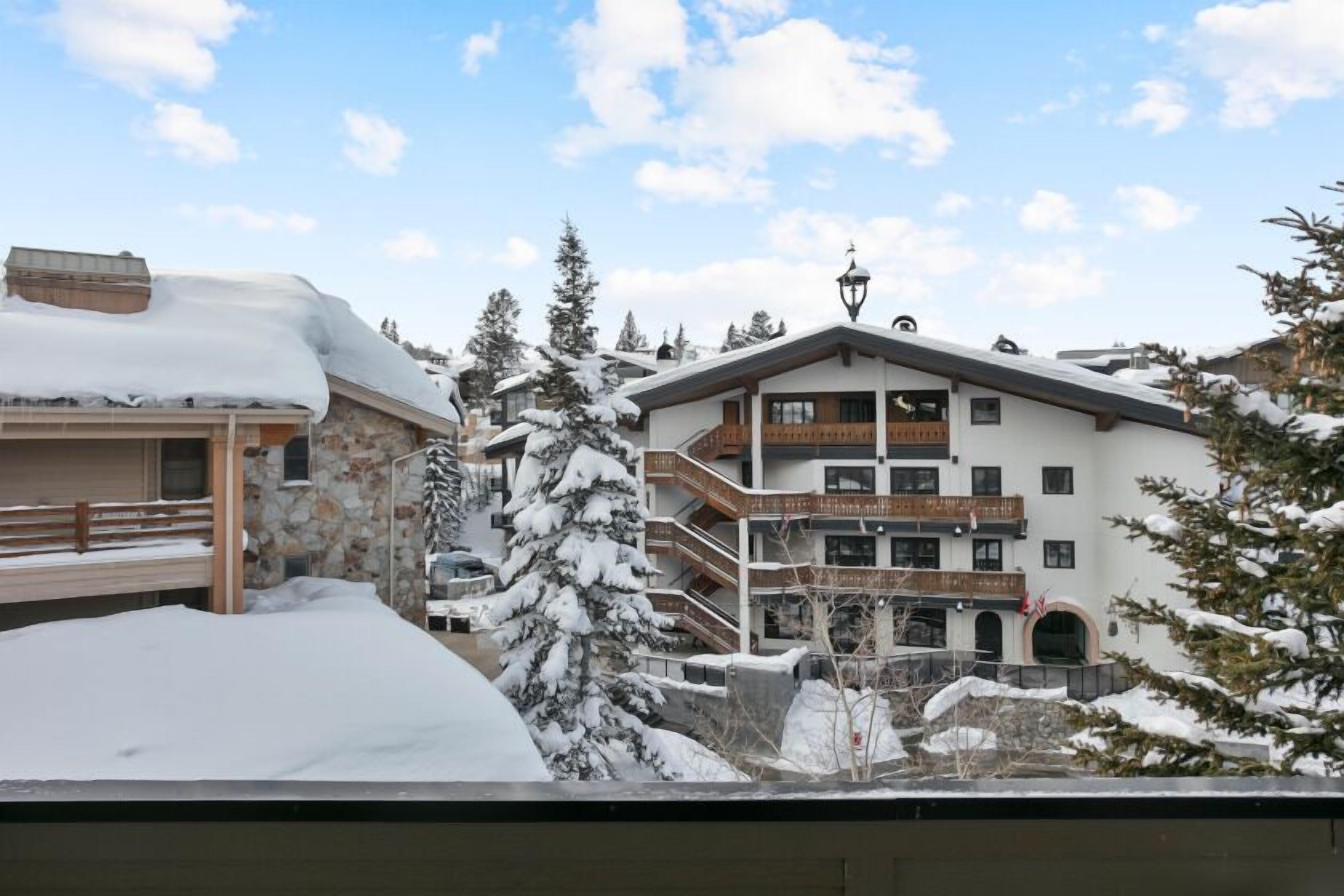 Condo, 1 Bedroom | Exterior