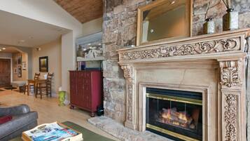 Condo, 1 Bedroom | Living area | Smart TV