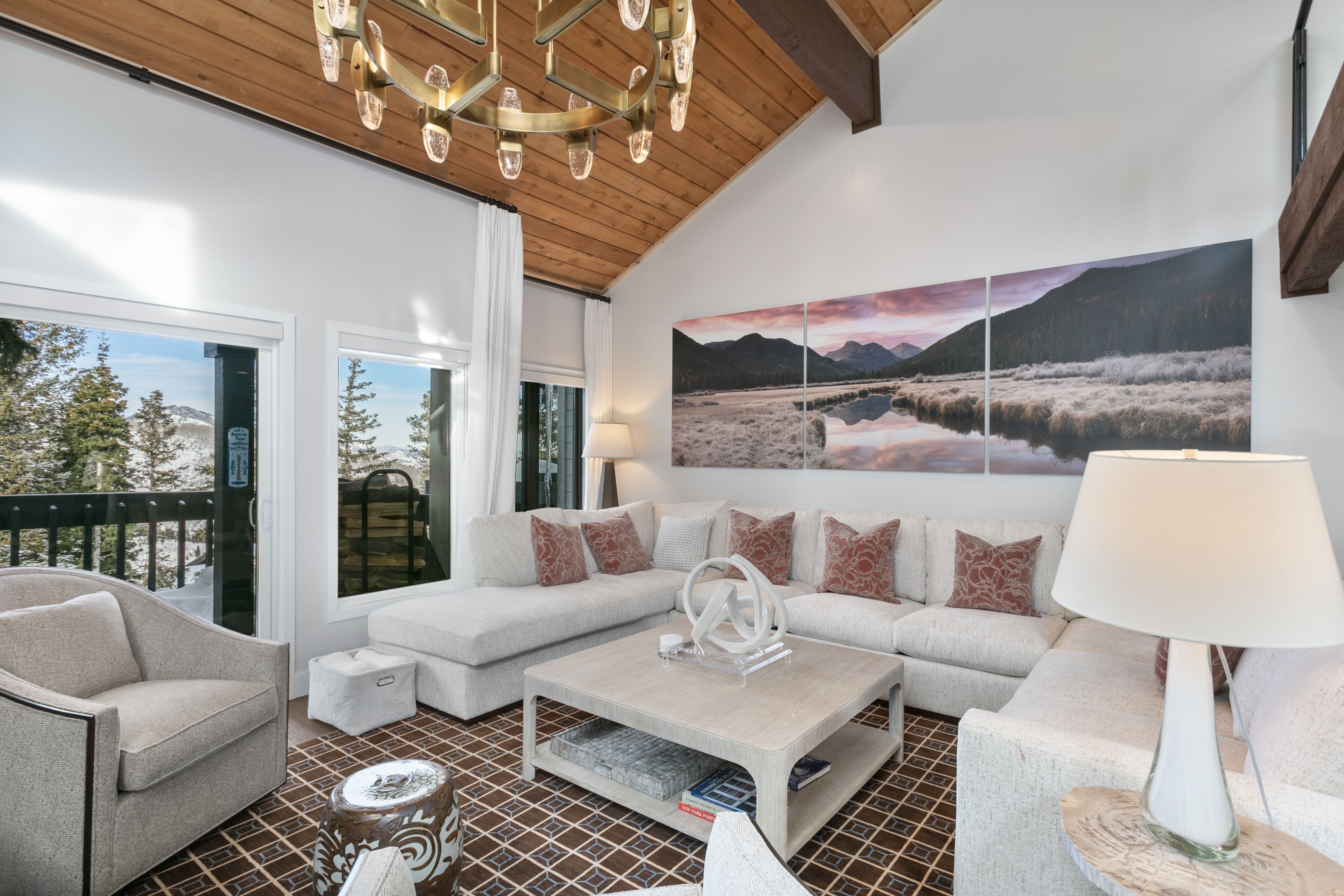 Condo, 3 Bedrooms | Living area | Smart TV