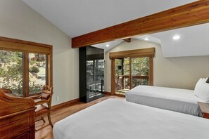 House, Multiple Bedrooms