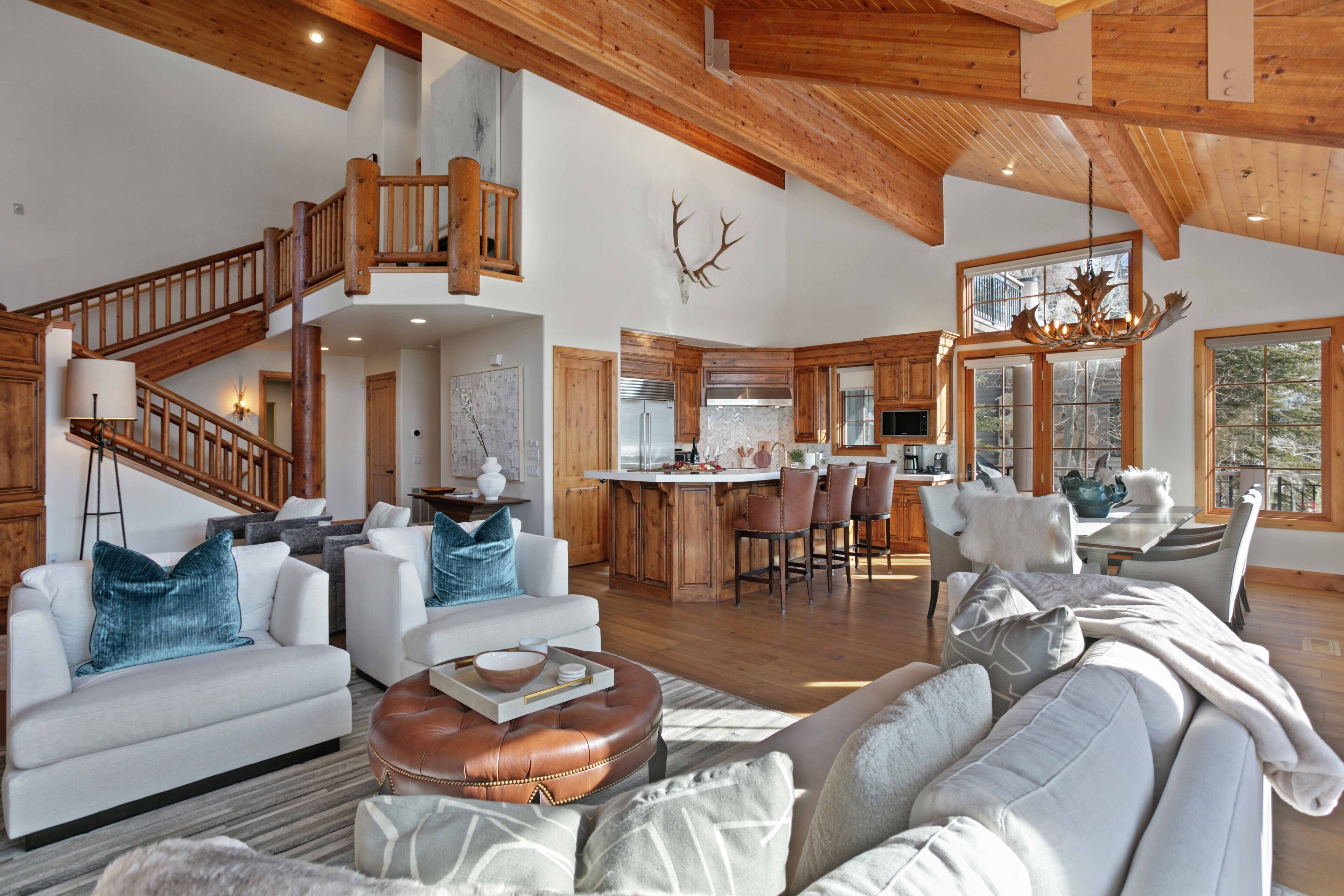 独立别墅, 5 间卧室 | 起居区 | 智能电视