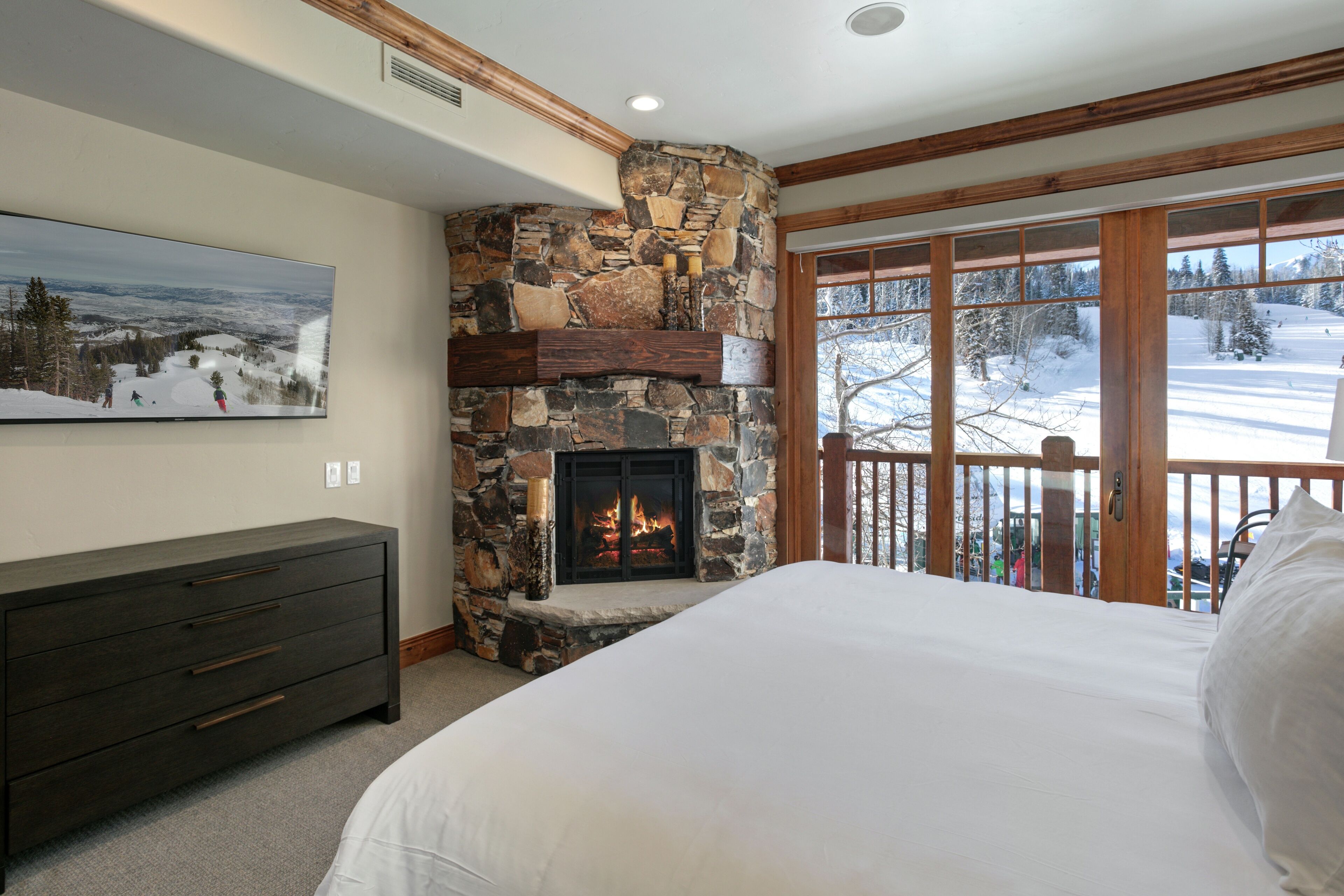 Kondominium, 5 kamar tidur | 5 kamar tidur, minibar, setrika/meja setrika, dan Wi-Fi gratis