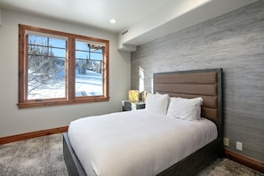 Condo, 5 Bedrooms | 5 bedrooms, minibar, iron/ironing board, free WiFi - 504 - Five Bedroom Penthouse Grand Lodge 5 Condo (Park City)