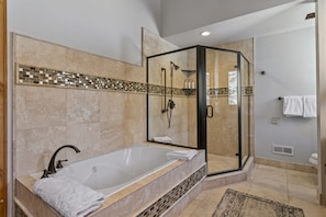 Bathroom - 2060 Solamere Drive - Four Bedroom Home by Deer Valley Resort (Park City)