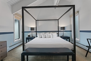 Condo, 5 Bedrooms