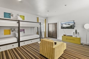 House, 5 Bedrooms