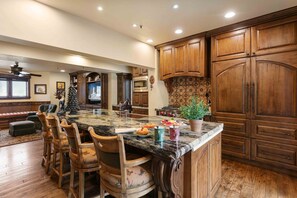 Condo, 6 Bedrooms | Interior - 1617 - Six Bedroom plus Den Lakeside 6 Condo (Park City)