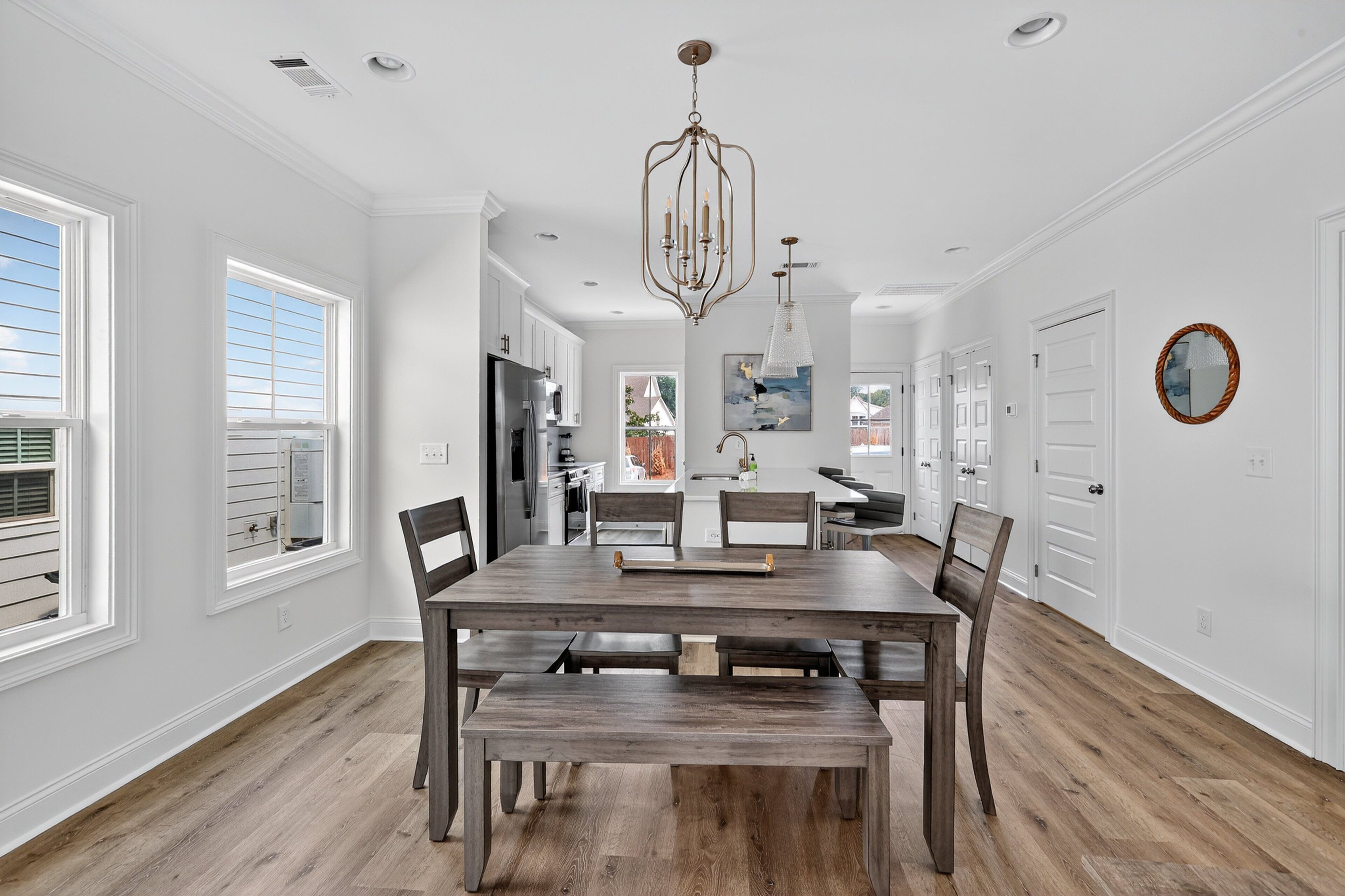 Condo, 2 Bedrooms | Dining