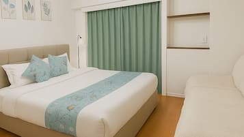 City Double Room, 1 King Bed, Balcony, City View