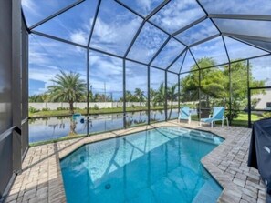 Beheizter Pool