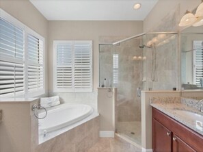 Douche, serviettes fournies