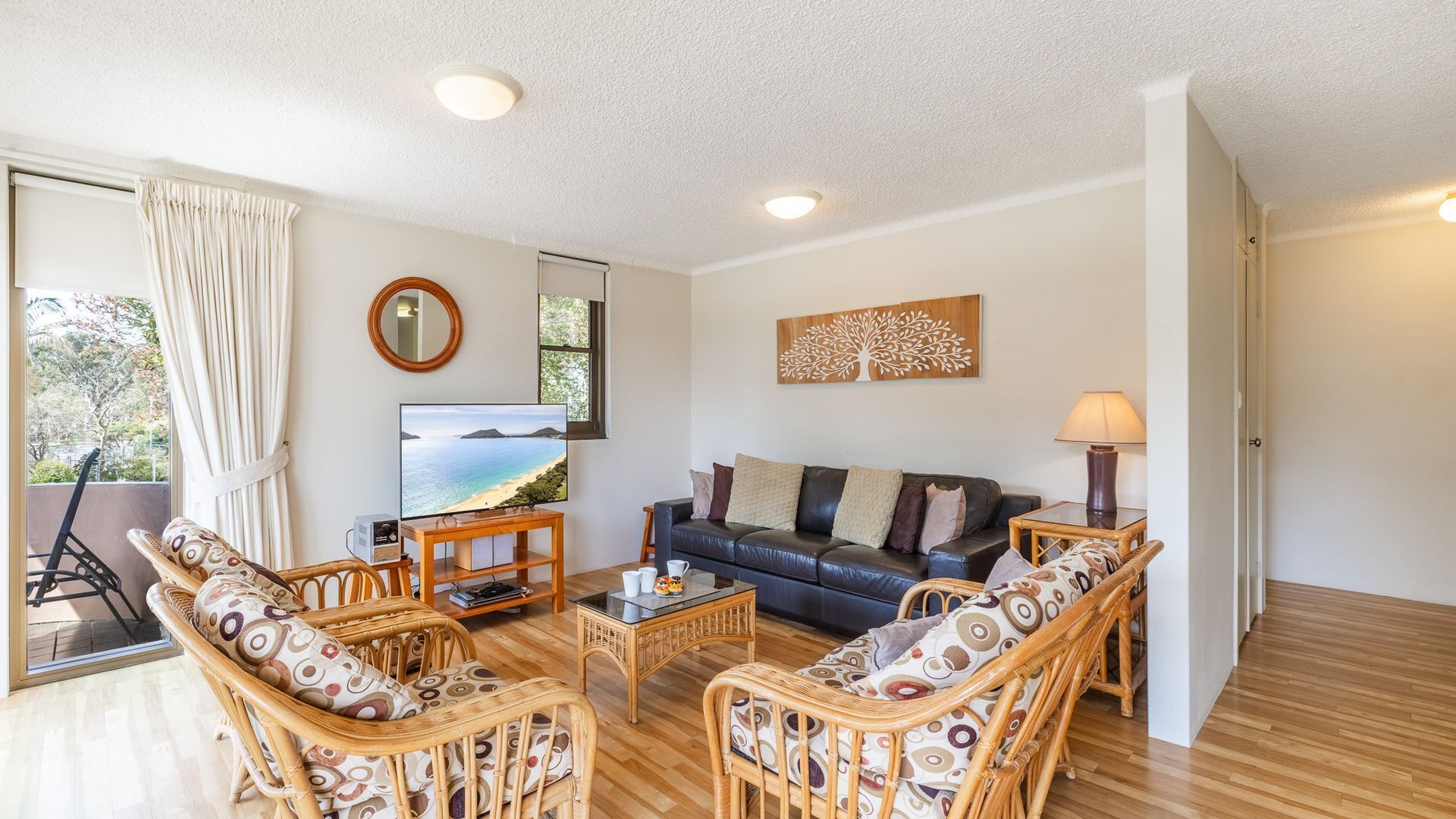 تلفزيون ذكي