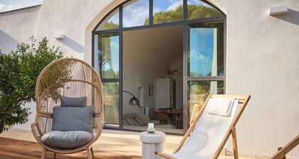 La Fuga Salento – 4 Stylish Villas – Infinity Pool – 2 km from the Beach