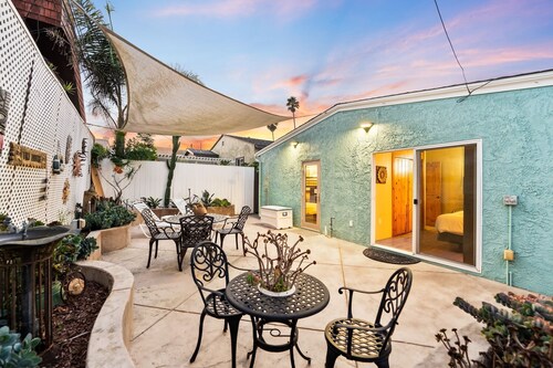 Amazing Reviews! Walk To Beach, Ocean Sunset Views