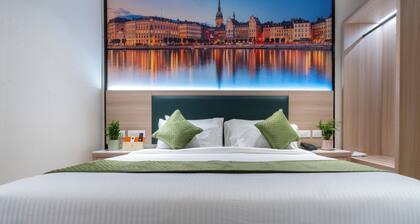 The Orange Hotel Gachibowli