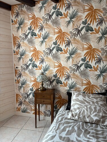 Country House 'La Rose De Forest-l'Abbaye' with Private Garden and Wi-Fi