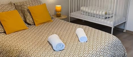 2 chambres, fer et planche Ă repasser, Wi-Fi