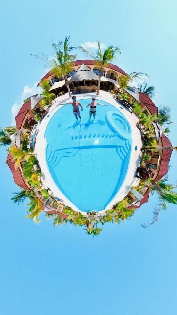 Piscine extérieure