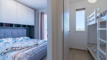 2 sovrum, strykjärn/strykbräda, wi-fi och sängkläder