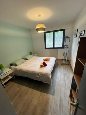 1 bedroom, iron/ironing board, travel crib, free WiFi