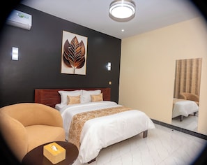 Standard Room | Desk, free WiFi
