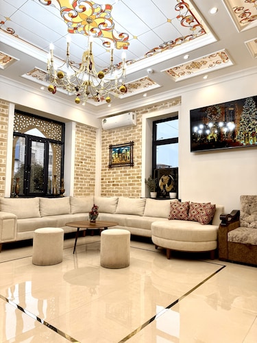 Shahristan Art Boutique Hotel