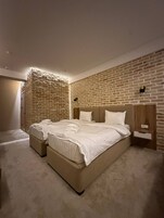 Standard Double or Twin Room | Soundproofing, free WiFi, bed sheets