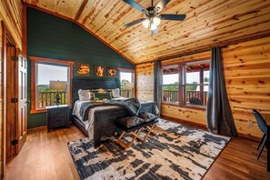 6 bedrooms, travel cot, free WiFi, bed sheets