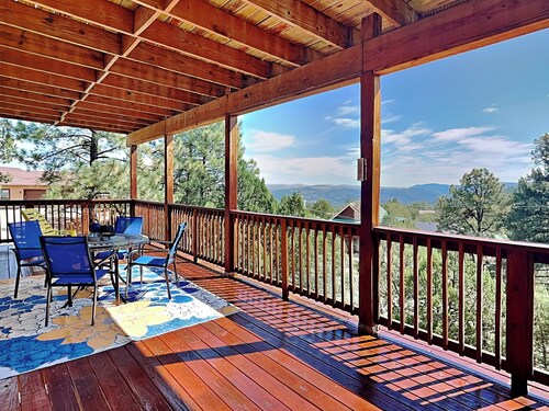 Sunrise Vista | Amazing Views, Hot Tub, Pet-Friendly