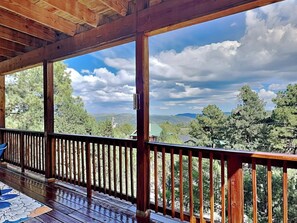 Property grounds - Sunrise Vista | Amazing Views, Hot Tub, Pet-Friendly (Ruidoso)