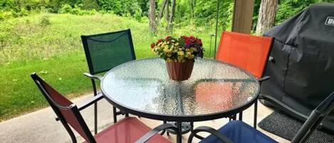 Kahden hengen huone, järvinäköala | Parveke