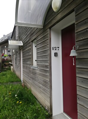 Exterior detail - Holiday Home 'Duplex Near Lake La Raviège' with Private Terrace and Private Garden (La Salvetat sur Agout)