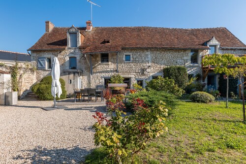 Chambre d'hôtes 'Vert Ailleurs' avec terrasse partagée, jardin commun et Wi-Fi