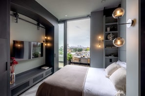 1 habitación, tabla de planchar con plancha, wifi y ropa de cama