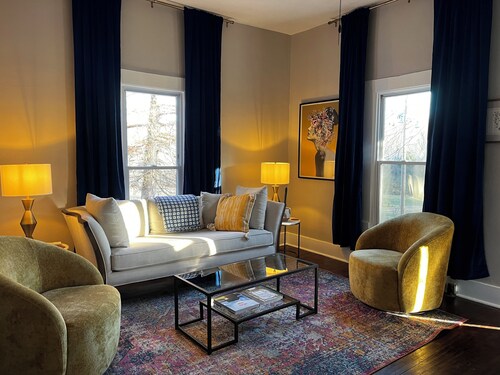 Charming Farmhouse Retreat