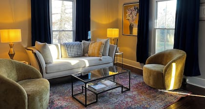 Charming Farmhouse Retreat