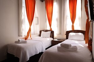 Family Quadruple Room | Free WiFi